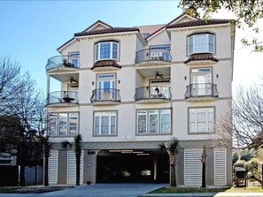 Apartment | Front of property - Tuscan Ocean Vista C Holiday Home Holiday home 8 (Myrtle Beach)