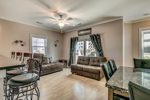Apartment | Living area