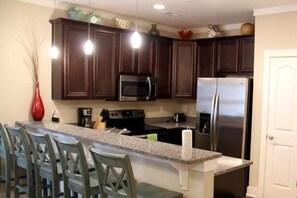 شقة | مطبخ خاص | ثلاجة، ميكروويف، فرن، موقد طهي مسطح