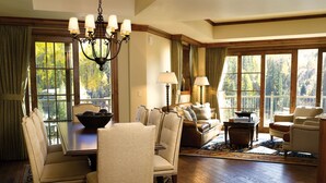 In-room dining - Ritz Carlton Club Vail (Vail)