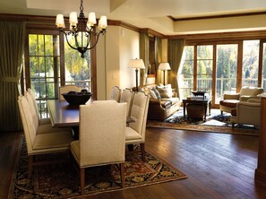 In-room dining - Ritz Carlton Club Vail (Vail)