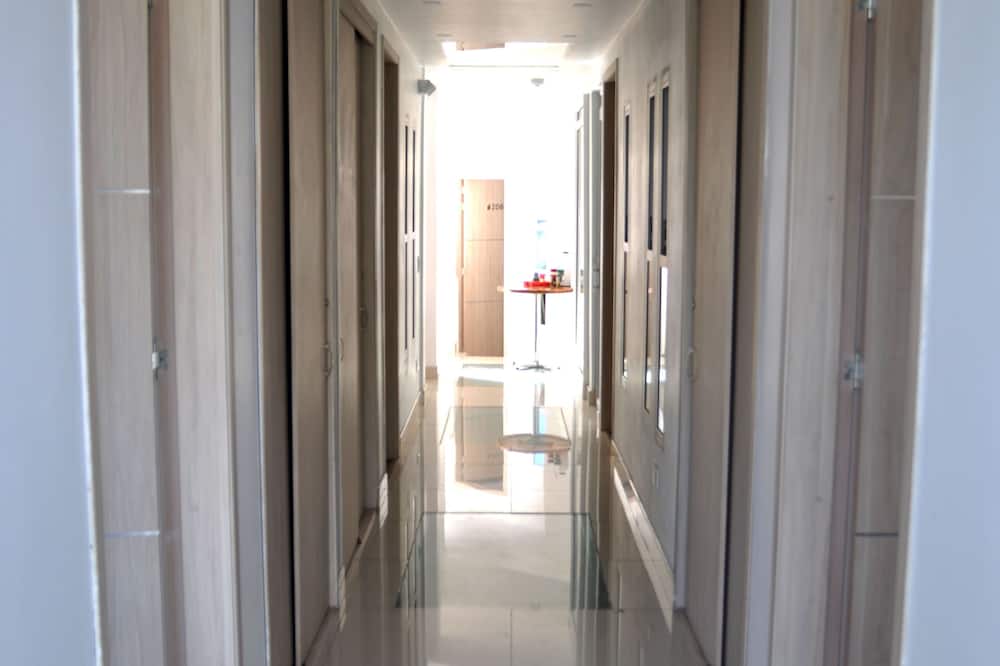 Hotel Embajada