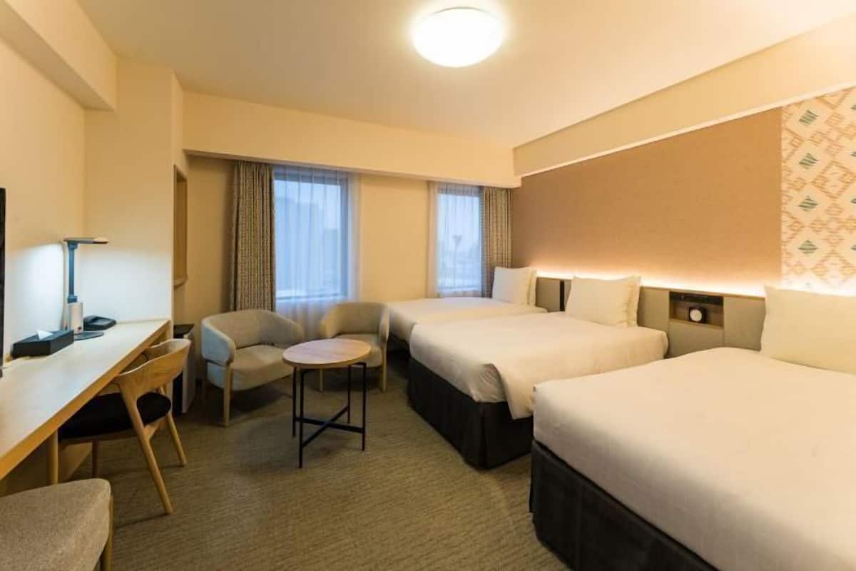 Een bureau, gratis wifi