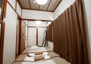 1 間臥室、免費無線上網、床單