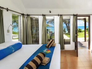 Beachfront Bure | Individually furnished, bed sheets