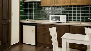 Fridge, microwave, electric kettle, rice cooker