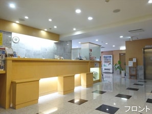 Lobby - Toyota Prestige Hotel (Toyota)