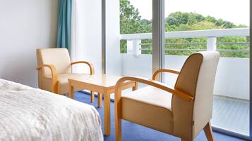 Standard Western Style Room, Non Smoking | Bed sheets