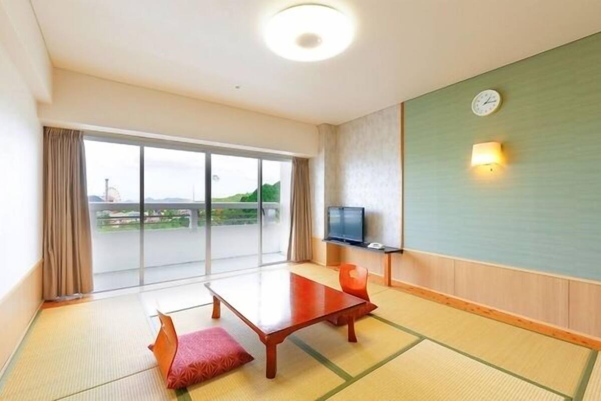 山月22日本彩繪館民宿評價、特色體驗、房價資訊、訂房連結 – 設計感空間與溫泉體驗 - 照片 3