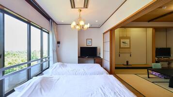 Caja fuerte, wifi gratis, ropa de cama