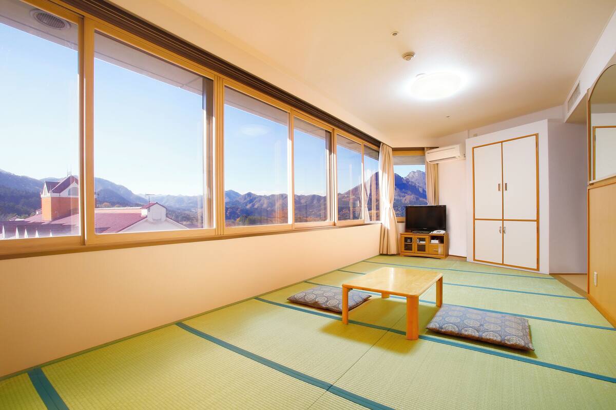 In-room safe, desk, laptop workspace, blackout drapes