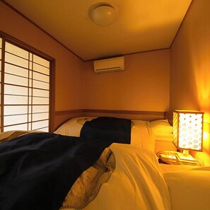 Room - Motoyu (Atsugi)