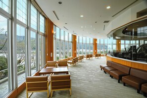 Lobby lounge - Kamenoi Hotel Kochi (Ino)
