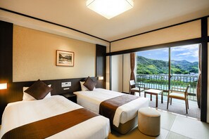 Habitación tradicional con 2 camas individuales (Japanese-style room B, Toilet Only) | Caja de seguridad en la habitación, wifi gratis y ropa de cama