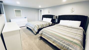 4 chambres, fer et planche à repasser, Wi-Fi, draps fournis