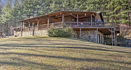 Emerald Gate Farm Cabin w/ On-Site Fishing Pond!