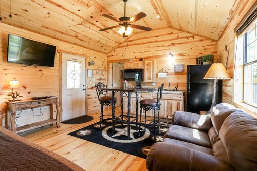 God's Country Cabins- Hope I Recently Built