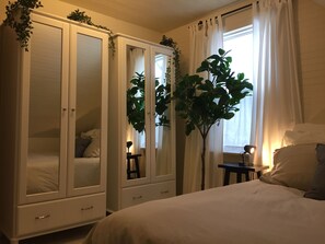 4 dormitorios, escritorio, wifi gratis y ropa de cama