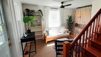 Böcker och en stereo