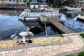 Marina - Coastal Escape Awaits: Enjoy a Complimentary Pontoon Boat Adventure! (New Port Richey)