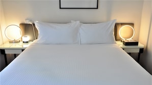Standard Room, 1 Queen Bed - Sydney Conference & Training Centre (Ingleside)