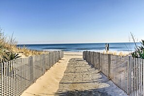 Tæt på stranden