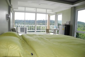 Rollaway beds