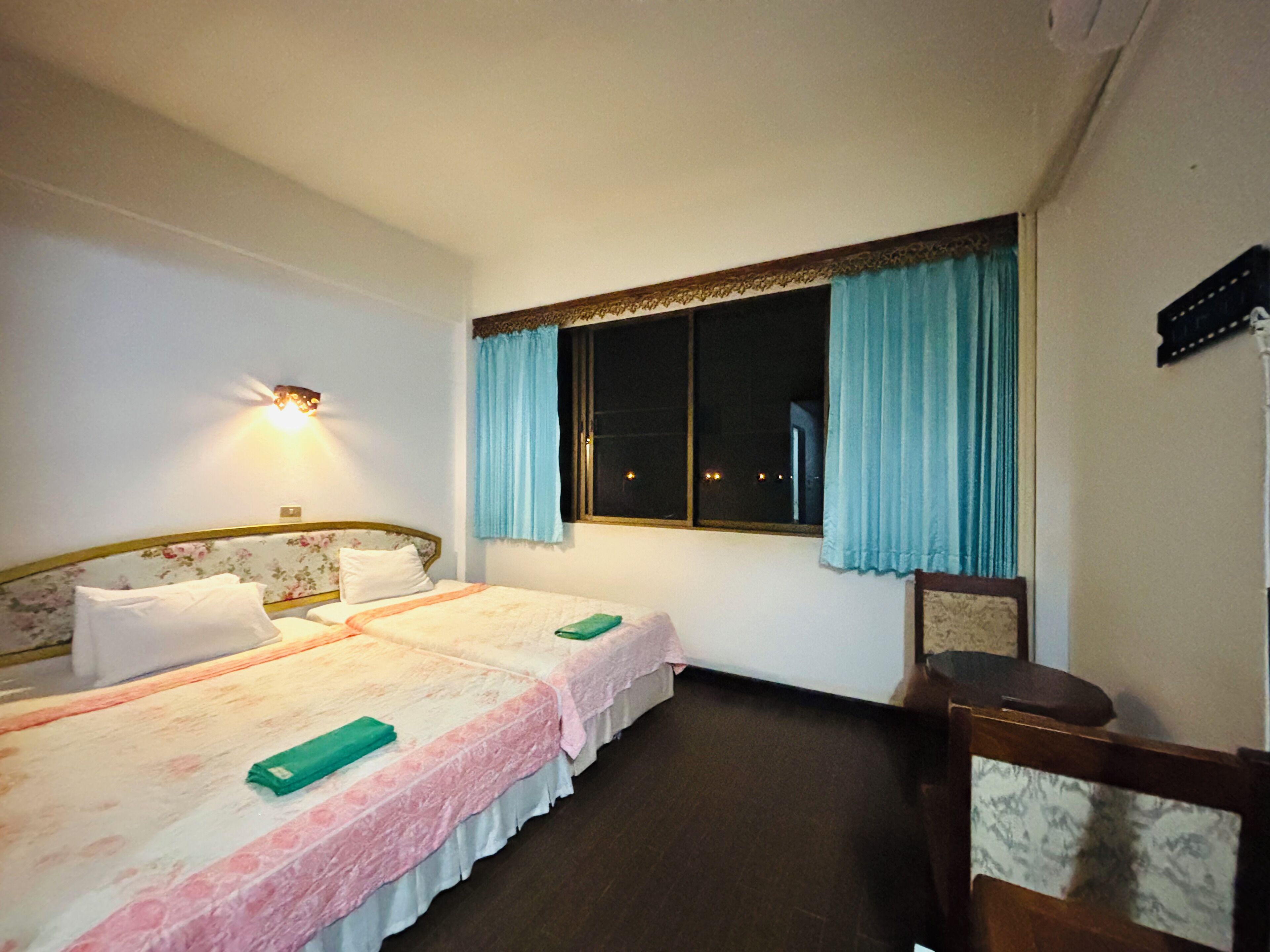 Skrivebord, gratis Wi-Fi