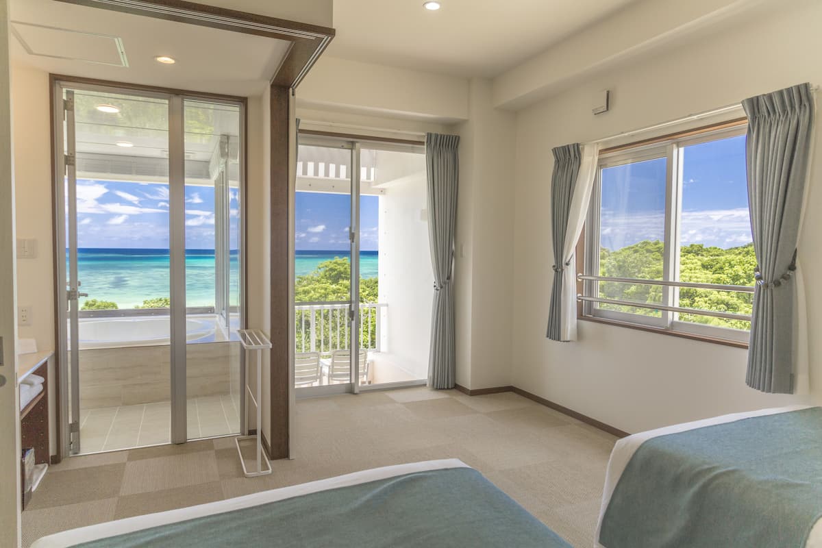 standard twin room, multiple beds, oceanfront | in-room safe, soundproofing, free cots/infant beds, free wifi