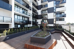 Exterior - Ilixir Apartments by Ready Set Host (Cheltenham)