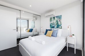 Tabla de planchar con plancha y wifi gratis