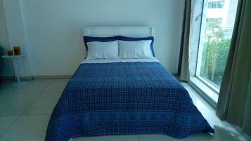 Loft | 2 bedrooms, minibar, free WiFi