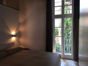 1 bedroom, iron/ironing board, travel cot, free WiFi - NEW APARTMENT in the heart of Citta 'Alta (Bergamo)