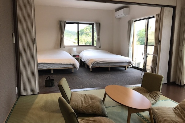 Phòng, quang cảnh núi (Apartment, Tatami Area with Mt.Fuji) | Truy cập Internet không dây miễn phí