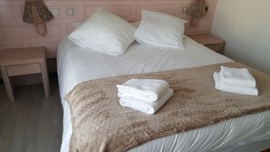 Unclassified image, 5 of 28, button - Hôtel Le Palmarium (Amelie-les-Bains-Palalda)