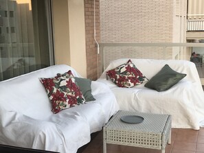 Property grounds - BEAUTIFUL APARTMENT WITH LARGE TERRACE IN SALOU (salou)