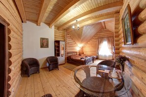 Apartamento | Roupas de cama premium, escrivaninha, quartos à prova de som