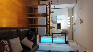 Televisión, libros y estéreo 