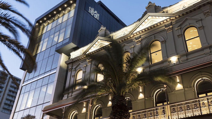 The Melbourne Hotel