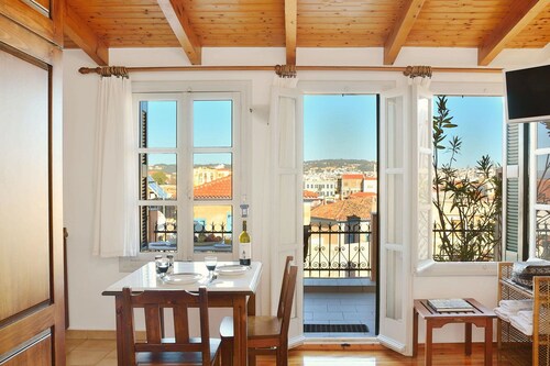 Silde Apartments