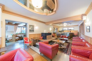 Bar (on property) - Hotel Solaia (Selva di Val Gardena)