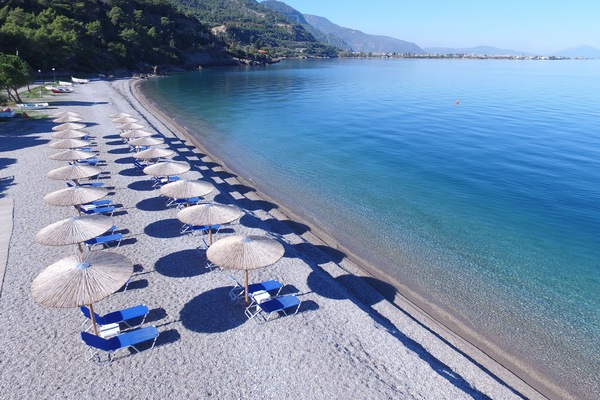 Beach nearby, sun loungers, beach umbrellas, beach bar