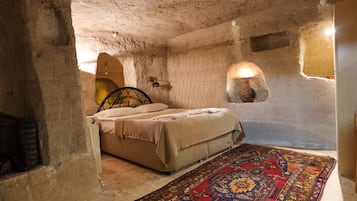 In-room safe, soundproofing, free WiFi