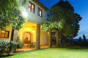 Fachada de la propiedad
