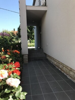 Hallway - Apartmani AiA (Biograd na Moru)