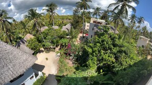 Beach massages - Sky and Sand Zanzibar Beach Resort (Matemwe)