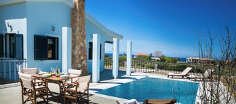  Estrellas Luxury Villas