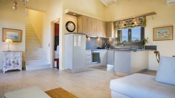 Villa (Orion) | Zona de estar | Una televisión de pantalla plana