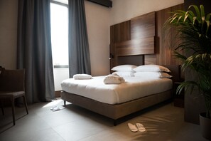 1 bedroom, minibar, in-room safe, laptop workspace - Gasometer Urban Suites (Rome)