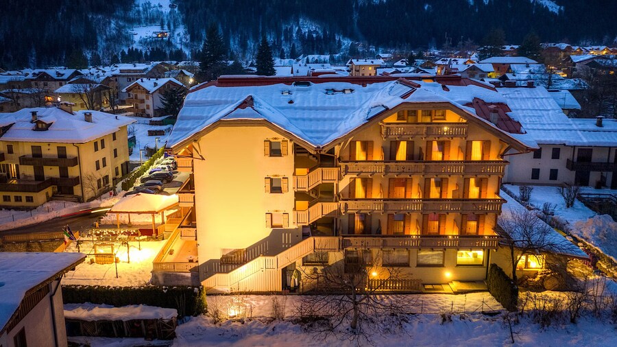 Beverly Alps Hotel & Spa